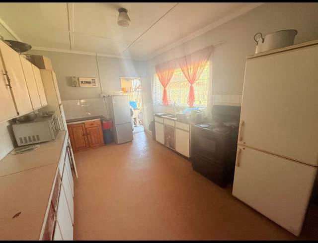 3 BEDROOM HOUSE FOR SALE IN VANDERBIJLPARK SE 1